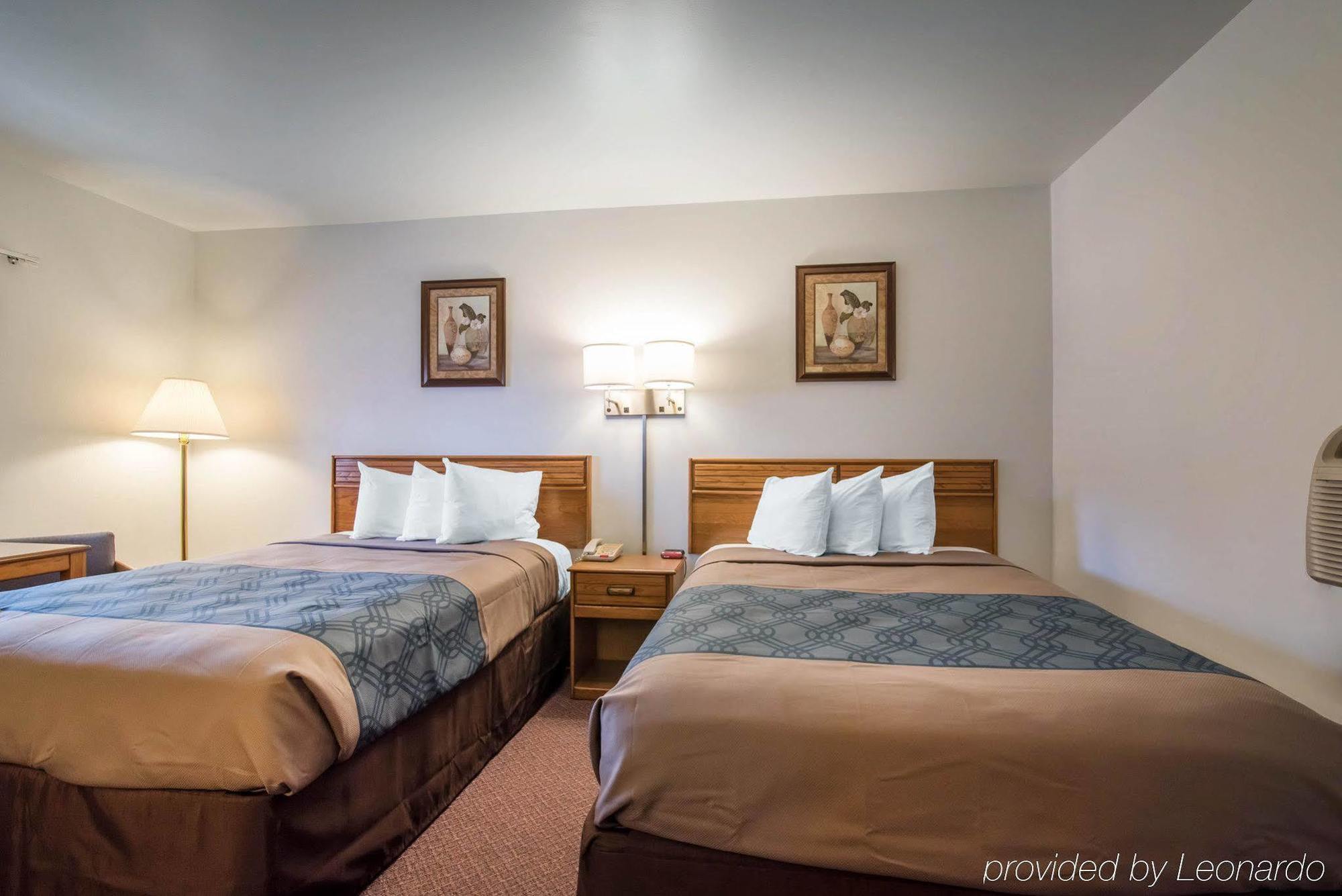 Econo Lodge Saint Albans Exteriér fotografie